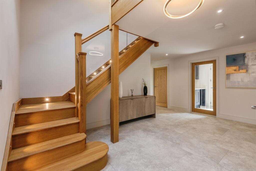 Plot 2: entrance hall